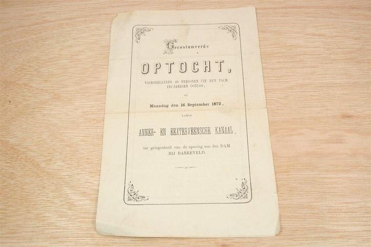 Gecostumeerde Optocht 1872 — Zeldzaam Gedrukt Programma, Boeken, Geschiedenis | Stad en Regio, Gelezen, Ophalen of Verzenden
