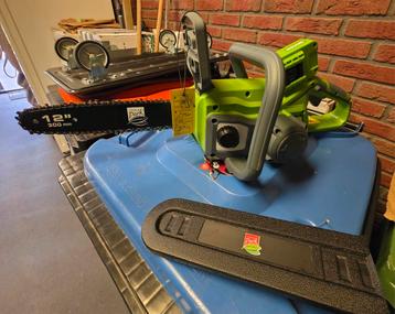 Nieuw in doos Central Park accu kettingzaag 25cm/10'' inch beschikbaar voor biedingen