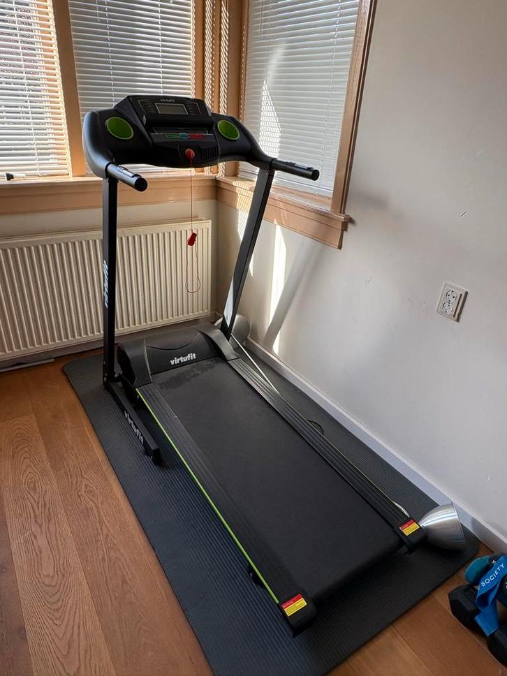 Compacte VirtuFit TR-100 loopband | Zo goed als nieuw, Sport en Fitness, Fitnessapparatuur, Zo goed als nieuw, Loopband, Benen