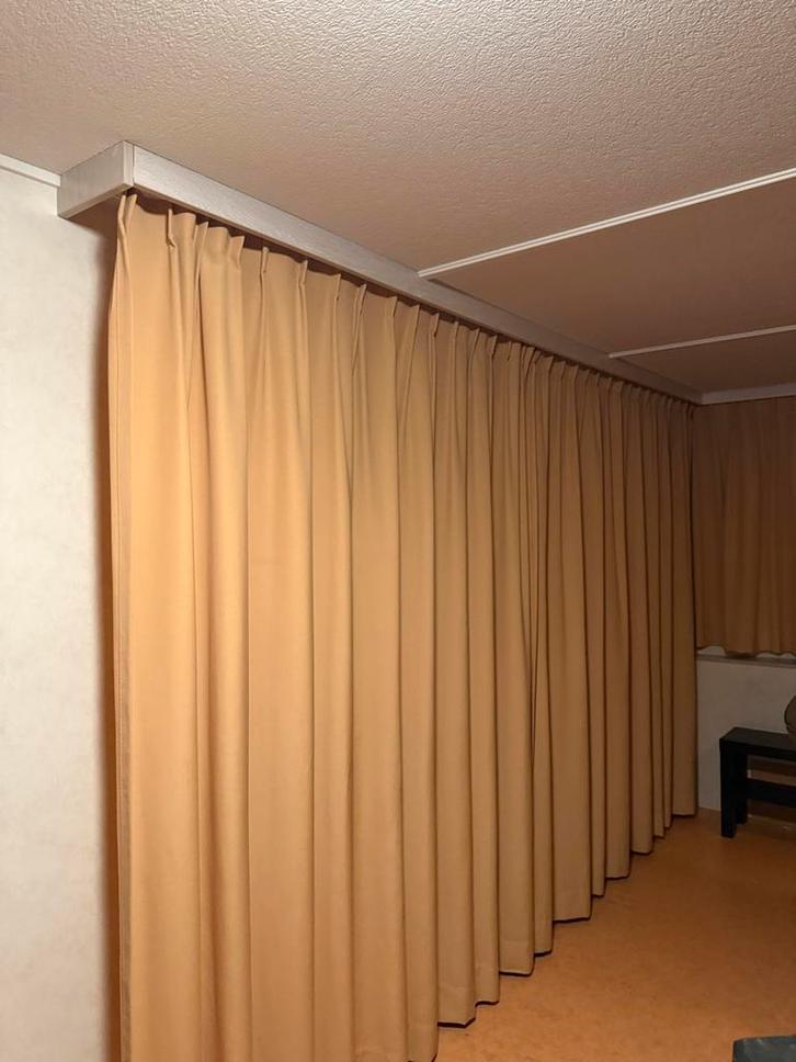 Gele gordijnen voor chalet of caravan, Huis en Inrichting, Stoffering | Gordijnen en Lamellen, Zo goed als nieuw, 200 cm of meer