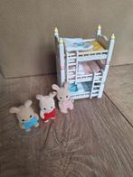 Sylvanian Families stapelbed 3-ling inclusief baby's, Ophalen of Verzenden, Zo goed als nieuw, Poppenhuis