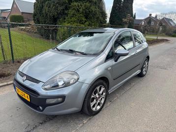 Fiat Punto Evo 1.4 Racing Airco, Lm velgen beschikbaar voor biedingen