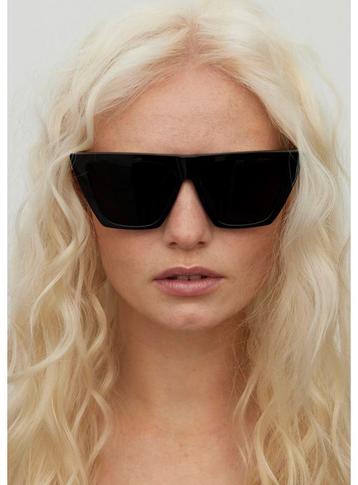 TOL Zonnebril - Stijlvol en Beschermend beschikbaar voor biedingen