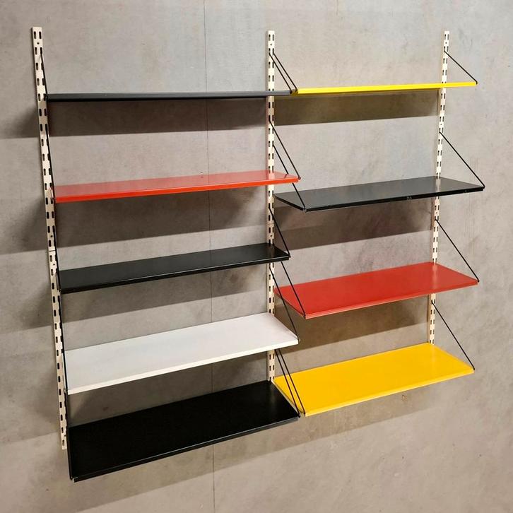 Jaren 60 vintage Pilastro wandsysteem wandrek, Huis en Inrichting, Woonaccessoires | Wandplanken en Boekenplanken, Zo goed als nieuw