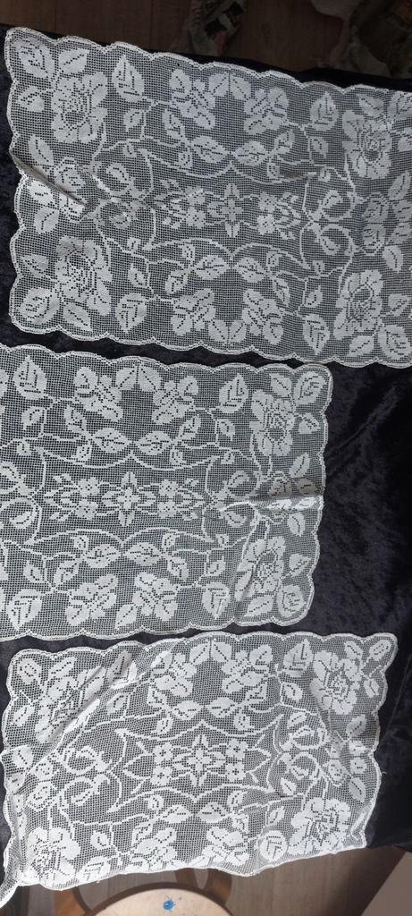 Vintage Gehaakte Kleedjes - 7 stuks, Antiek en Kunst, Antiek | Kleden en Textiel, Ophalen of Verzenden