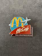 McDonalds Pin “ McCafe “ Düsseldorf International Airport, Verzamelen, Speldjes, Pins en Buttons, Ophalen of Verzenden, Nieuw