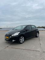 Peugeot 208 1.2 VTI 60KW/82PK 5-D 2013 Zwart, Auto's, Voorwielaandrijving, Parkeersensor, 1199 cc, Zwart