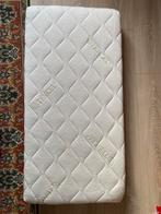 Aerosleep matras 120x60 + hoeslaken en beschermer, Ophalen, 190 cm of minder, Zo goed als nieuw, Matras