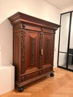 Prachtige Hollands-barokke pronkkast op bolpoten., Antiek en Kunst, Antiek | Meubels | Kasten, Ophalen