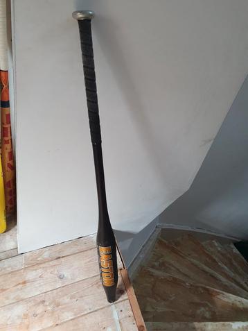 Easton trainingsbat beschikbaar voor biedingen