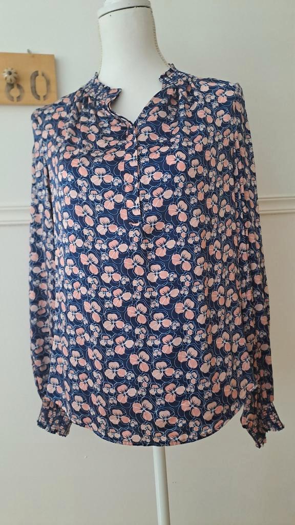 DEA KUDIBAL zijden blouse in nieuwstaat, Kleding | Dames, Blouses en Tunieken, Zo goed als nieuw, Maat 36 (S), Blauw, Ophalen of Verzenden