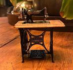 Bodo Henning naaimachine. Trapnaaimachine poppenhuis, Ophalen of Verzenden, Zo goed als nieuw, Poppenhuis