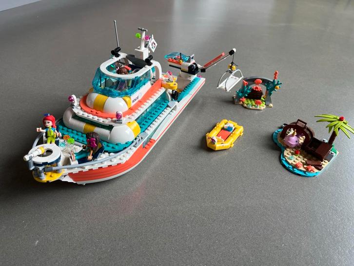 LEGO Friends Boot 41381 - Reddingsboot, Kinderen en Baby's, Speelgoed | Duplo en Lego, Zo goed als nieuw, Lego, Complete set, Ophalen of Verzenden