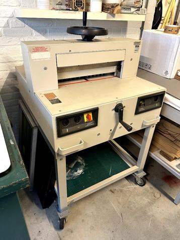 Ideal stapelsnijder 4810A - totaal grafisch atelierverkoop beschikbaar voor biedingen