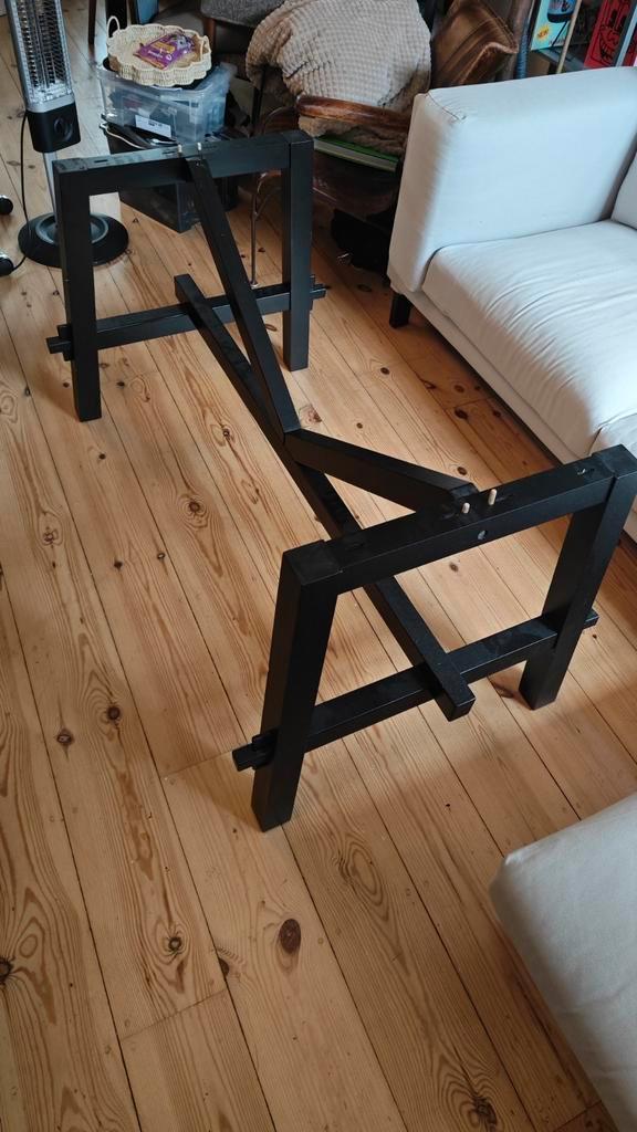 Tafelonderstel - Hout - Zwart - SKOGSTA, Huis en Inrichting, Tafelonderdelen, Zo goed als nieuw, Tafelpoot, 150 tot 200 cm, 50 tot 100 cm