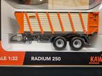 Kaweco Radium 250, Hobby en Vrije tijd, Modelauto's | 1:32, Ophalen of Verzenden, Nieuw, Tractor of Landbouw, Universal Hobbies
