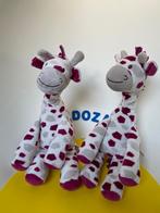 3496 happy horse stichting DADA giraffe giraf 2x, Kinderen en Baby's, Speelgoed | Knuffels en Pluche, Ophalen of Verzenden, Zo goed als nieuw