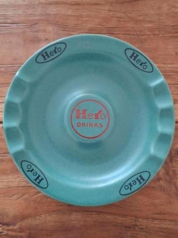 Hero asbak Petrus Regout  beschikbaar voor biedingen