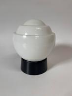 Vintage plafondlamp wit Thabur ‘Artisjok’ Art Deco bakeliet, Ophalen of Verzenden, Zo goed als nieuw, Glas, Art deco