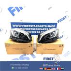 W176 A Klasse FACELIFT LED High Performance koplamp links re, Ophalen of Verzenden, Gebruikt, Mercedes-Benz