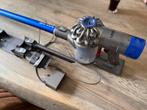 Dyson V6 fluffy, Witgoed en Apparatuur, Ophalen of Verzenden, Gebruikt, Reservoir, Stofzuiger