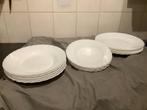 Arcopal servies, Trianon uitvoering, Huis en Inrichting, Keuken | Servies, Ophalen of Verzenden, Effen, Compleet servies, Glas