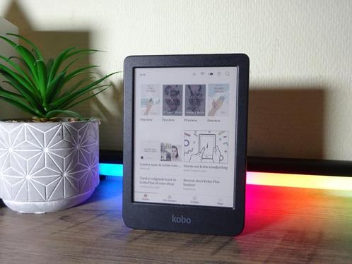 Zgan 6 inch KOBO Clara Colour e-reader, helemaal in orde, Computers en Software, E-readers, Zo goed als nieuw, 6 inch of minder
