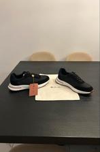 Loro piana, Kleding | Heren, Schoenen, Ophalen of Verzenden, Zo goed als nieuw, Zwart