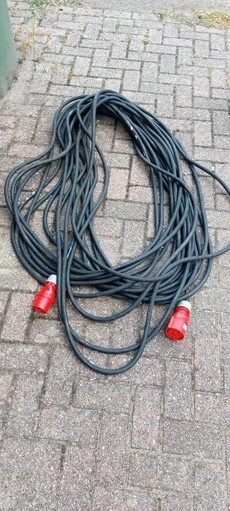 Zware verlengkabel, 32A 50 mtr 5x6mm2  beschikbaar voor biedingen