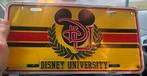 Kentekenplaat Disney University, Ophalen of Verzenden, Overige figuren, Gebruikt, Beeldje of Figuurtje