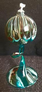 Mooi olielampje, Ophalen