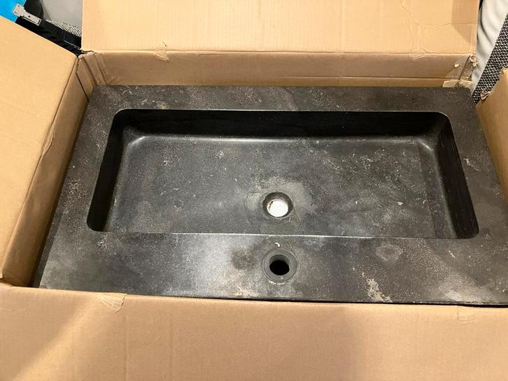 gratis Natuurstenen wastafel 80x40x5 maxaro bleu stone, Huis en Inrichting, Badkamer | Badkamermeubels, Wasbak of Wastafel, Minder dan 100 cm