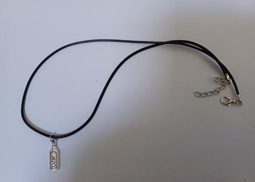 Koordketting wax zwart met hanger fles gin, Sieraden, Tassen en Uiterlijk, Kettingen, Nieuw, Zwart, Met hanger, Verstelbaar, Verzenden