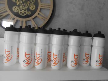 Bidon 750ml  beschikbaar voor biedingen