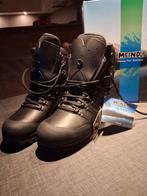 Te Koop MEINDL Shoes For Actives, Sport en Fitness, Bergsport en Wandelen, Ophalen, Nieuw, Schoenen