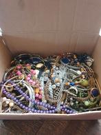 doosje met sieraden, Ophalen