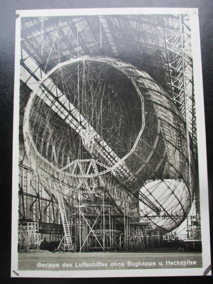 3e Rijk postkaart - bouw luchtschip - Zeppelin-werf, Verzamelen, Militaria | Tweede Wereldoorlog, Foto of Poster, Duitsland, Verzenden