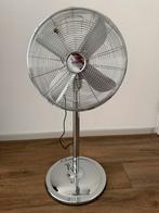 Staande Ventilator - hoogte tot 138 cm, Ophalen, Zo goed als nieuw, Statiefventilator