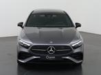 Mercedes-Benz A-klasse 250 e Business Solution AMG | Panoram, Auto's, Mercedes-Benz, Parkeerassistent, 4 cilinders, 163 pk, Plug-in hybride