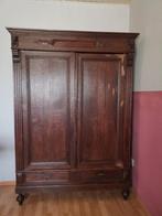 eikenhouten kast €75,- en Tiffany lamp € 50,-, Antiek en Kunst, Antiek | Meubels | Kasten, Ophalen