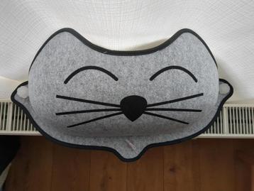 K&h Ez Mount Kattenbed Voor Aan Het Raam Kittyface beschikbaar voor biedingen