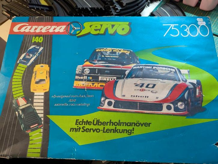 Carrera servo racebaan verzameling, Kinderen en Baby's, Speelgoed | Racebanen, Zo goed als nieuw, Elektrisch, Carrera, Ophalen of Verzenden