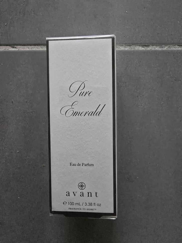 NIEUW Avant Pure Esmarald parfum, Sieraden, Tassen en Uiterlijk, Uiterlijk | Parfum, Nieuw, Ophalen