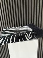 DOLCE & GABBANA Beach Towel Zebra Print Terrycloth NEW, Ophalen of Verzenden, Nieuw, Zwart, Handdoek