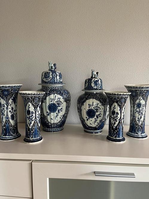 Delftsblauw vazen van Boch, Huis en Inrichting, Woonaccessoires | Vazen, Overige kleuren, Minder dan 50 cm, Aardewerk of Porselein