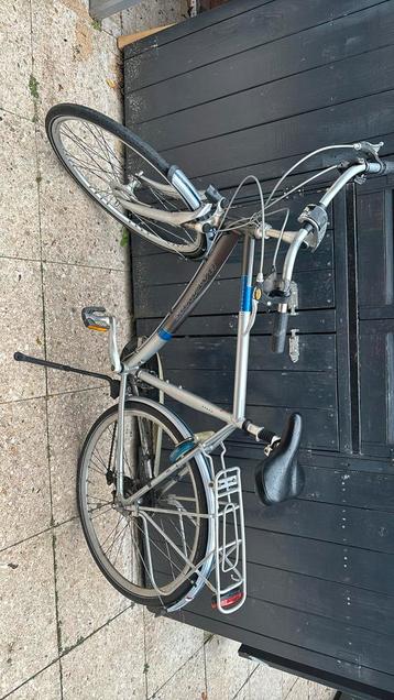 Nette heren fiets van batavus beschikbaar voor biedingen