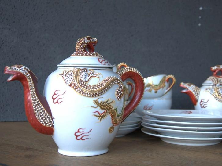Dragonware Servies, Antiek en Kunst, Antiek | Servies los, Ophalen