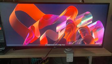 LG monitor 34um58-p 34 inch beschikbaar voor biedingen