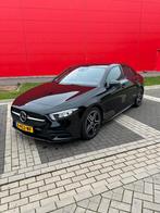 Mercedes-Benz A-Klasse A 200 AMG NIGHT 163pk 7G-DCT 2019, Auto's, Mercedes-Benz, 74 €/maand, 4 cilinders, 690 kg, Particulier