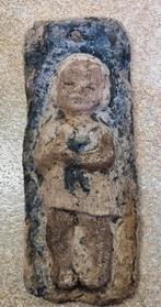 MOBACH meisje met pop, persoonlijk gesigneerd door  keramist, Ophalen of Verzenden